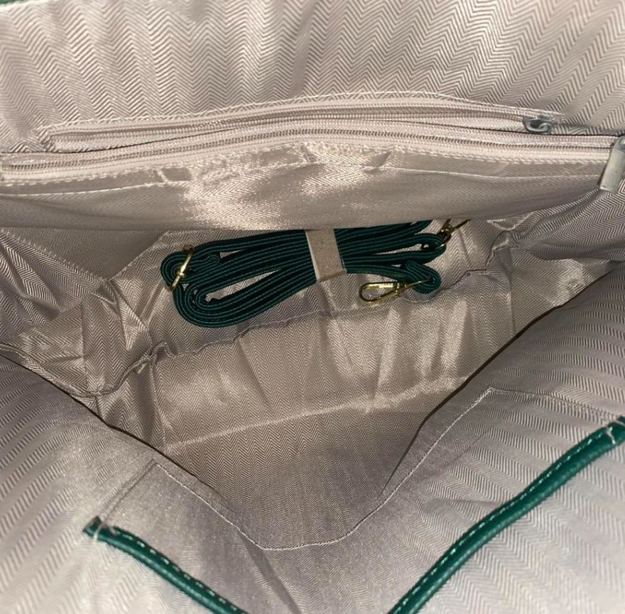 Borse da donna: Sac à main vert foncé élégant – Usato da Rances venduto da mia.r 1
