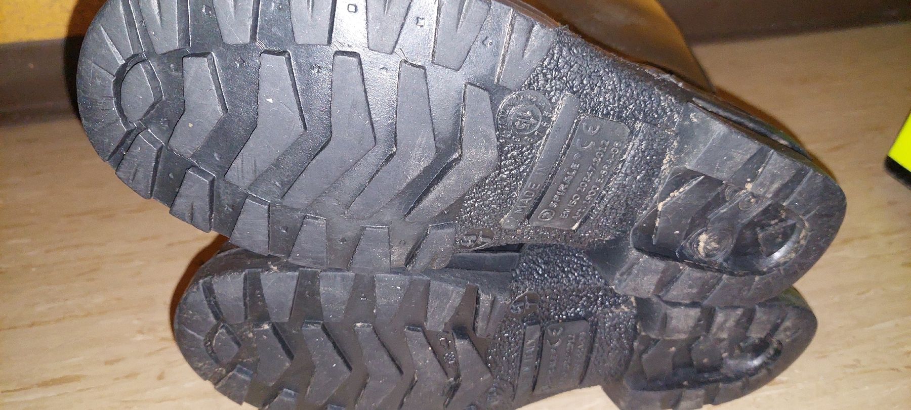 Scarpe da uomo: Stiefel 41 – Usato da Vorderthal venduto da Alpengaudi 2