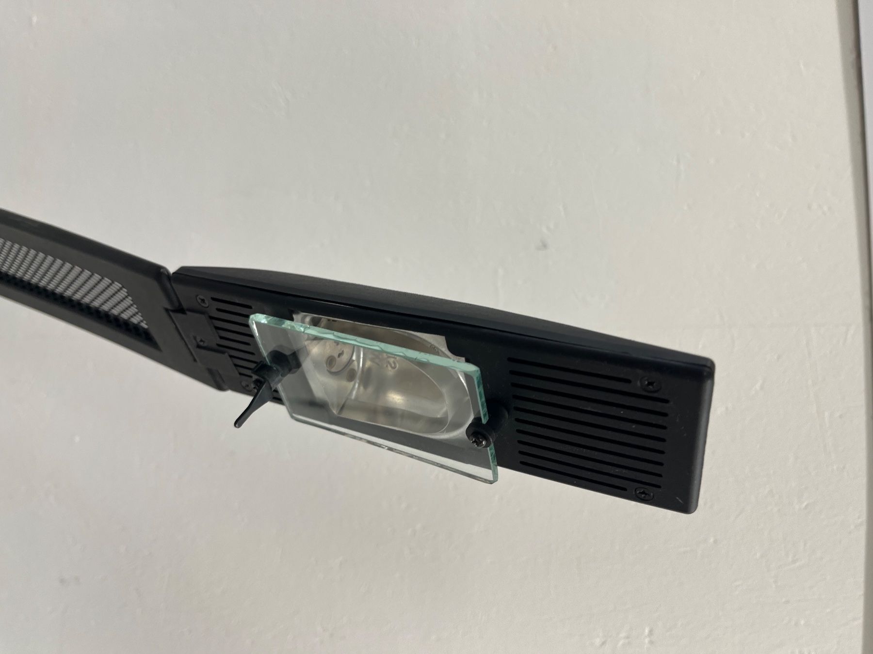 Lampade: LTS Bürotischlampe – Usato da Niederdorf venduto da LeptonAG 4