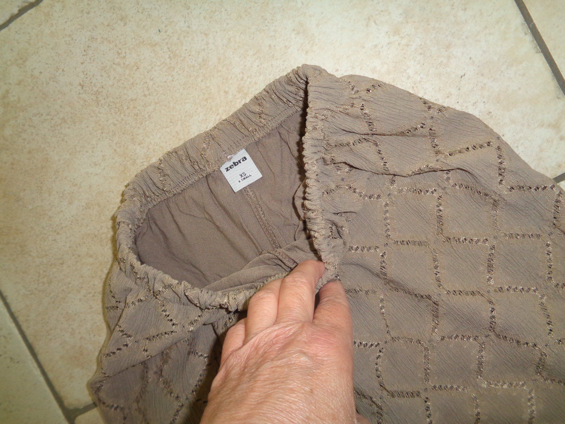 Zebra Pantaloni: Hose  Zebra  Grösse XS – Usato da Kreuzlingen venduto da Robi-2003 2