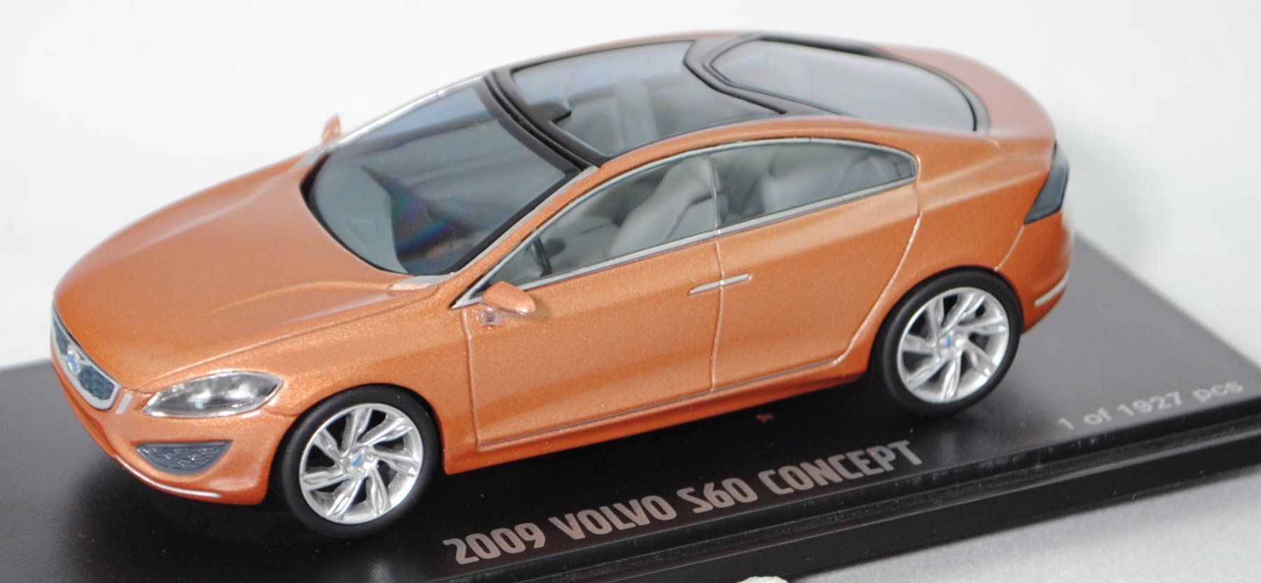 Volvo Modellini d'auto: Volvo S60 Concept (2009) – Nuovo e nell'imballaggio originale da Flawil venduto da Imperiosud