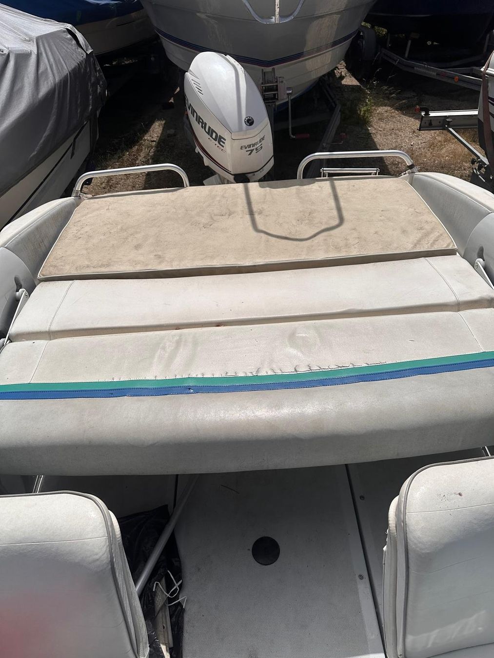 Rio Barche: RIO MOTORBOOT - 8 PS PRÜFUNGSFREI – Usato da Avenches venduto da BOOTTRANSPORTE 6