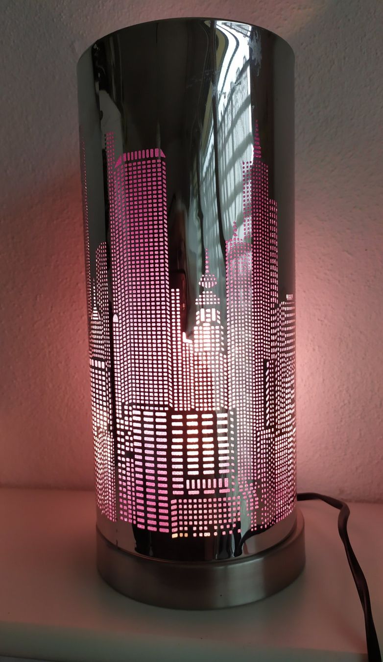 Lampes: Touch Dimmer Tischlampe 3-stufig – D'occasion à Chezard St-Martin par Loucail