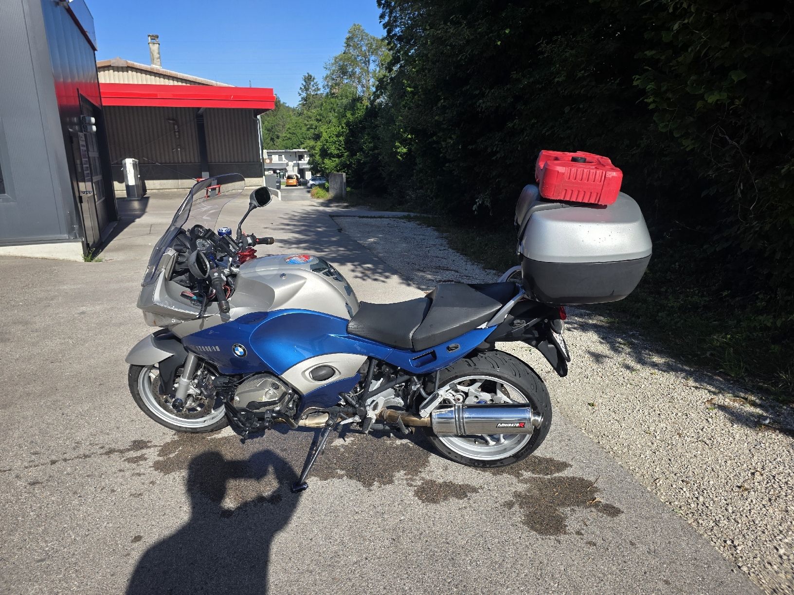 BMW Touring: bmw r1200st  – Usato da Lausanne venduto da nic_trx2 1