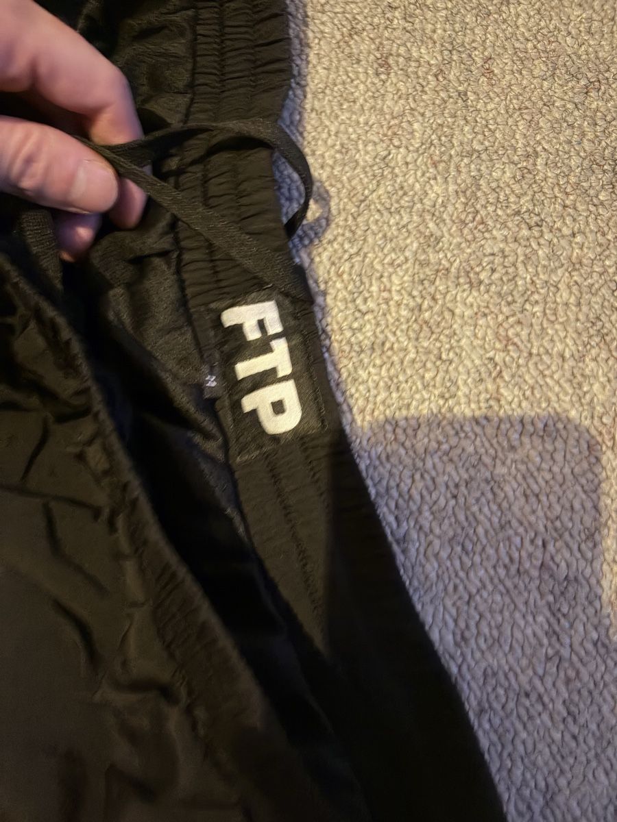Hosen: FTP Trainerhose – Neu (gemäss Beschreibung) aus Winterthur von man_6q8f 1