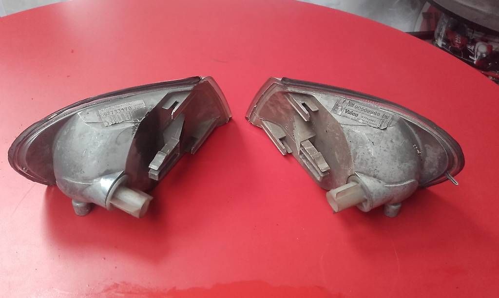 Tutti pezzi di ricambio auto: Blinker Opel Vectra B – Usato da Huttwil venduto da kadett_78 2