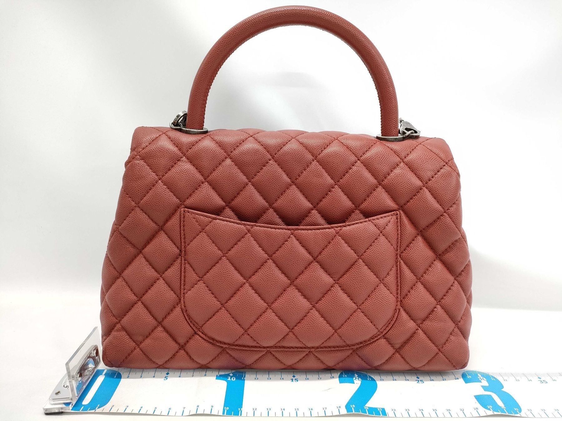 Chanel Borse da donna: Chanel Coco Handle Caviar rot RHW – Usato da St. Gallen venduto da Love_Luxury 1