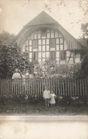 Gurzelen (BE) – Bauernhaus mit Familie