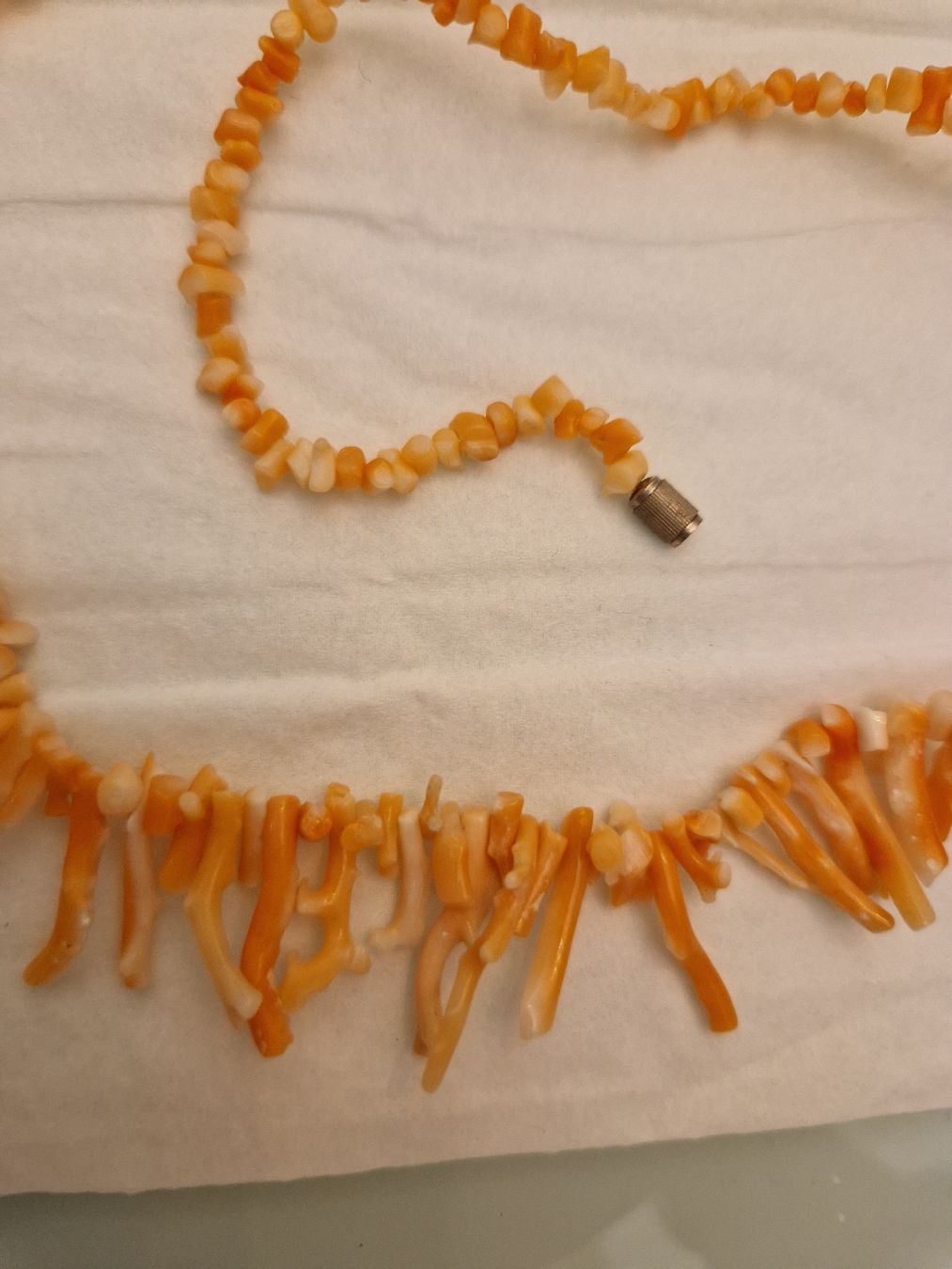Catenine: Schöne antike echte Korallenkette – Usato da Jona venduto da HappyHappyHappyHappy 2
