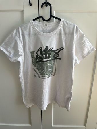 Tshirt SK8 skateboard legendary M