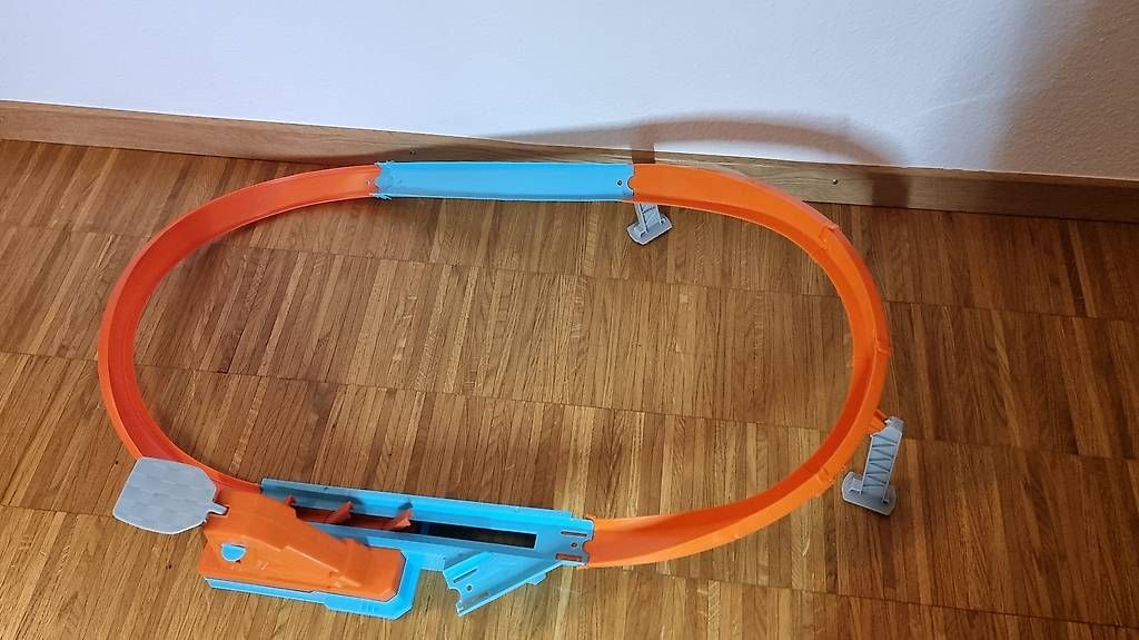 Giocattoli: Hot Wheels Rennstrecke  – Usato da Füllinsdorf venduto da ostrogorski 3