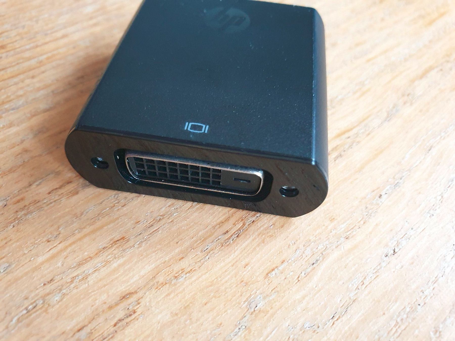 Hewlett Packard Unità & Adattatore: HP DisplayPort to DVI SL Adapter – Usato da Bern venduto da Llu 2