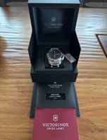Superbe Montre Victorinox INOX Homme neuve