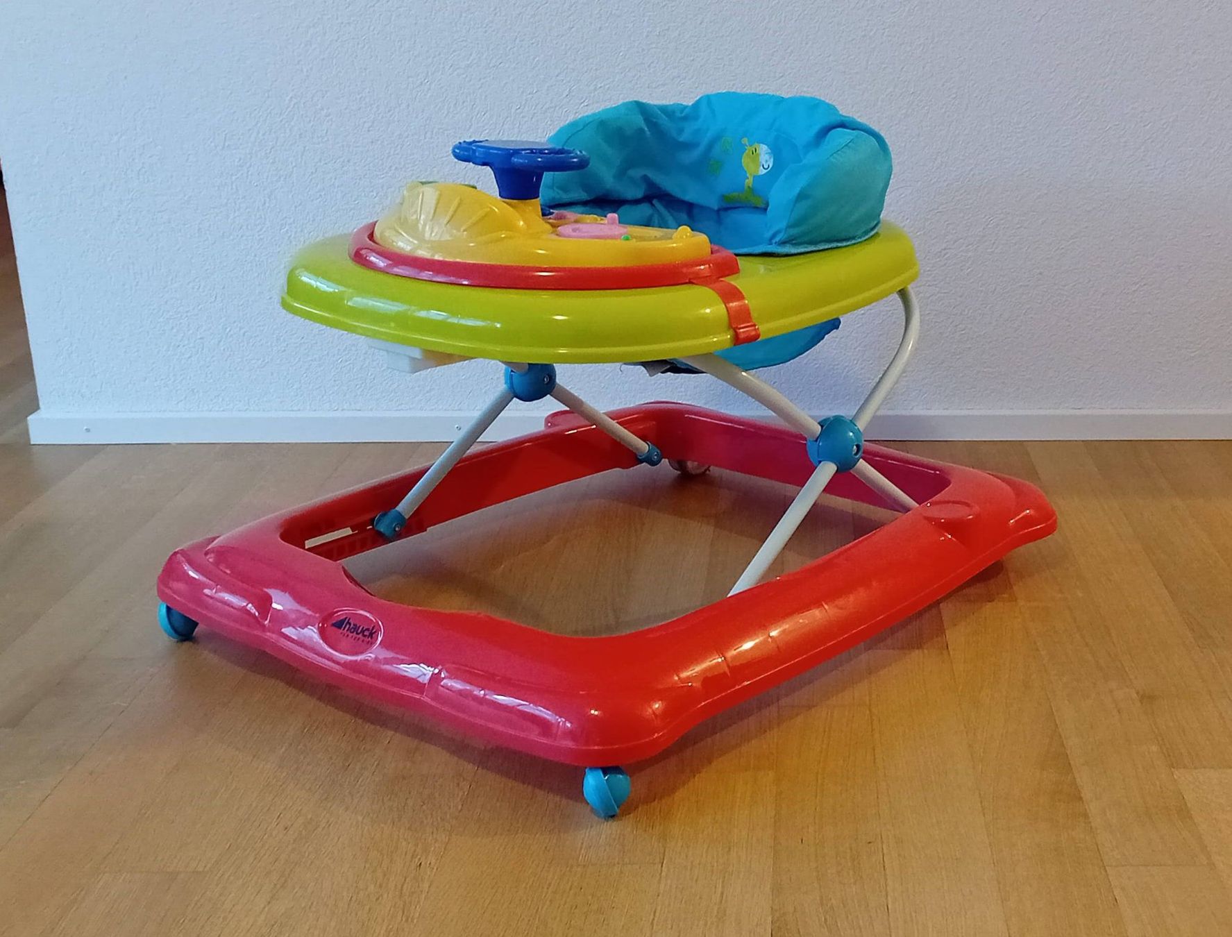 Spielzeuge: Hauck Player Babywalker – Gebraucht aus Zürich von ssjss