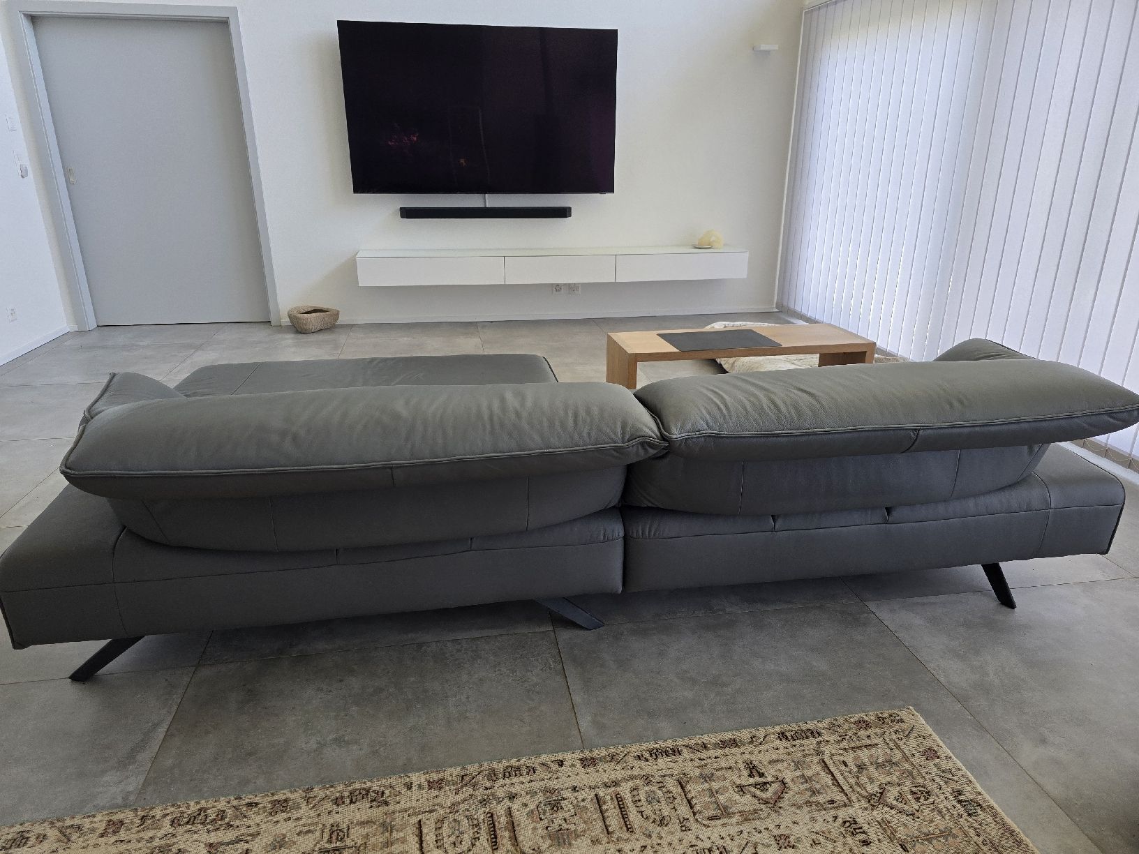 Himolla Divani: HIMOLLA Signa 1052 LEDERSOFA grau – Usato da Bressaucourt venduto da Fridolin444 5