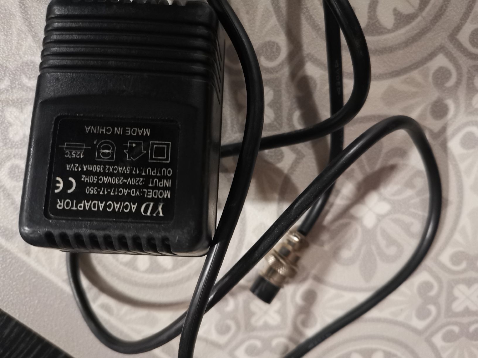 Platines de mixage: kleiner Mischer McGee SM802MS mit Netzteil – D'occasion à Rohrbachgraben par noisenomad 1