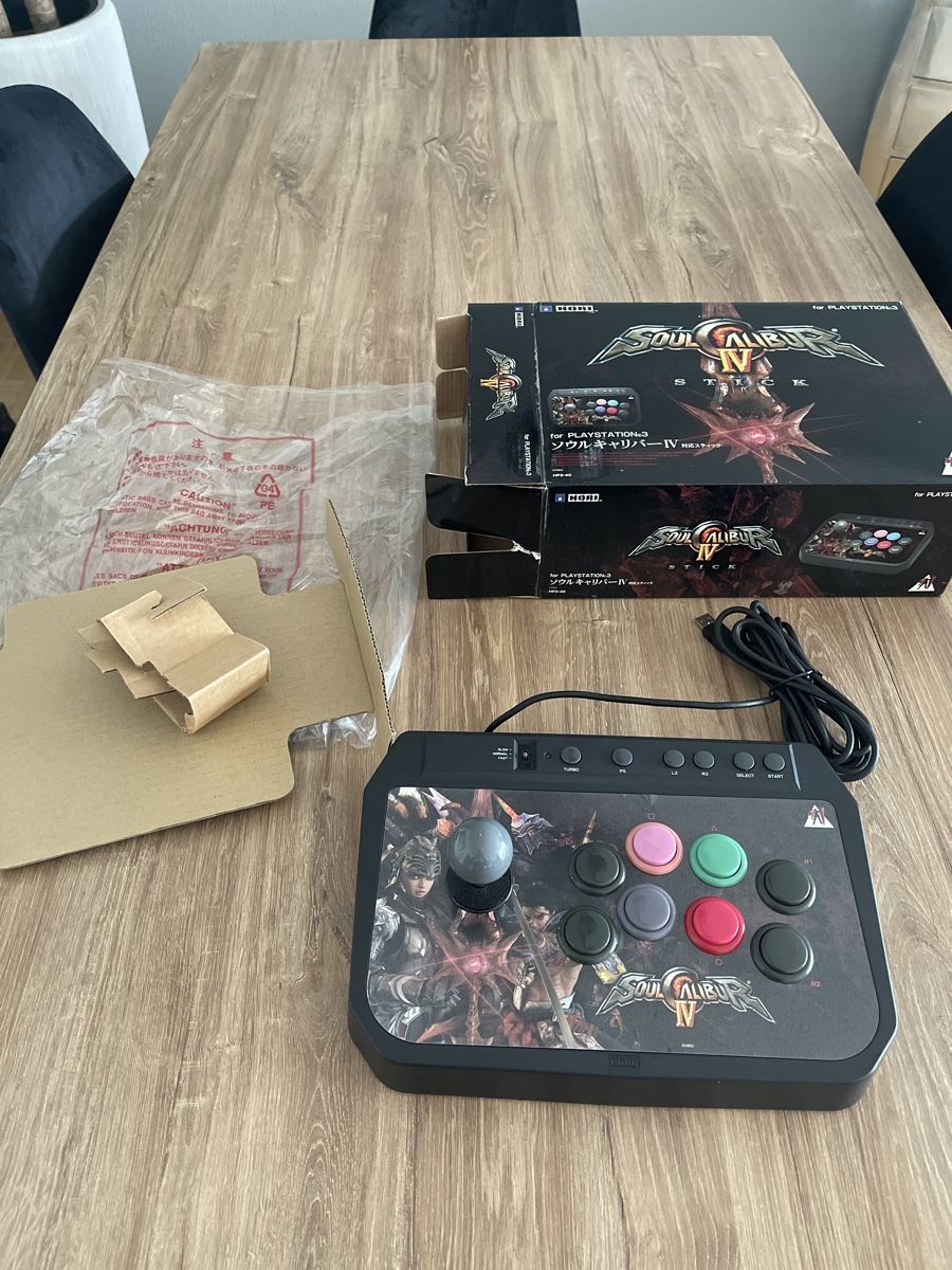 Console: Arcade Stick Soulcalibur IV PS3 – Nuovo (secondo la descrizione) da Lutry venduto da Thunder1981 2
