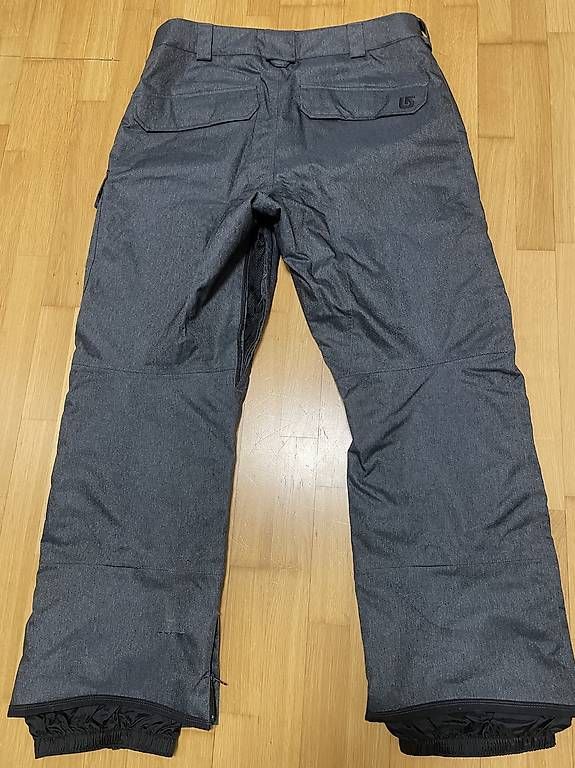 Burton Pantaloni: Ski- / Snowboardhose Burton Grösse XL – Usato da Schaffhausen venduto da chr_h86k