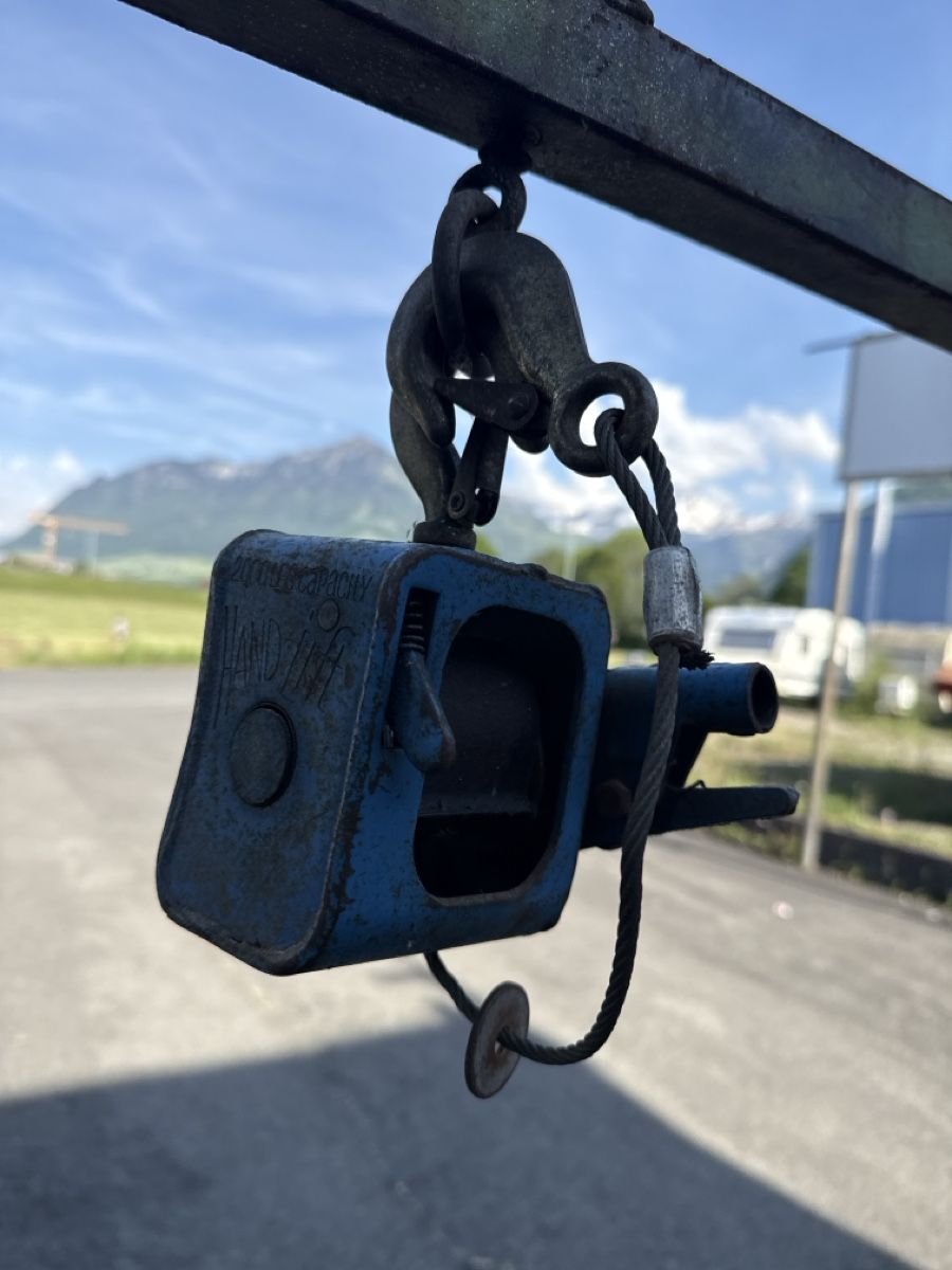 Tutti gli attrezzi: Werkstatthebekran mit Handseilzug – Usato da Buochs venduto da 18-84 1