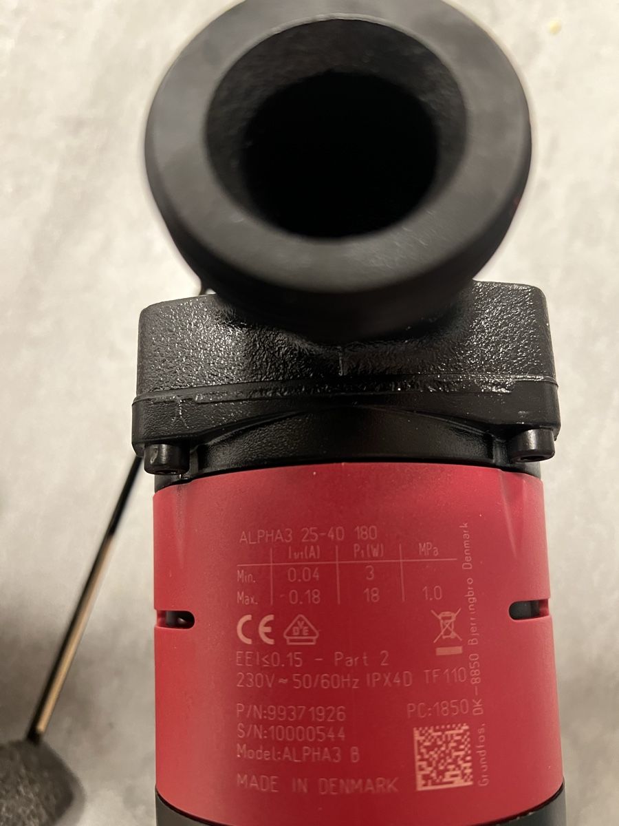 Grundfos Heizung: Grundfos Alpha 3 25 40 180 – Neu (gemäss Beschreibung) aus St. Gallen von FCSGfan.1879 1