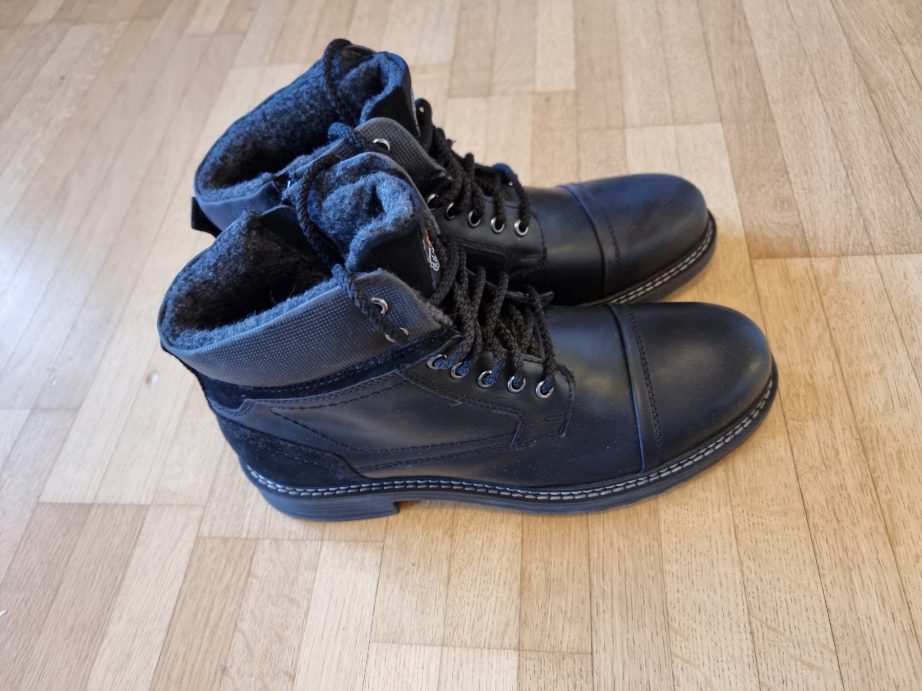 Dosenbach Herrenschuhe: Schnürboot, Grösse 43, neu, Echtleder, Farbe schwarz – Neu und originalverpackt aus Untersiggenthal von Mando2008 6