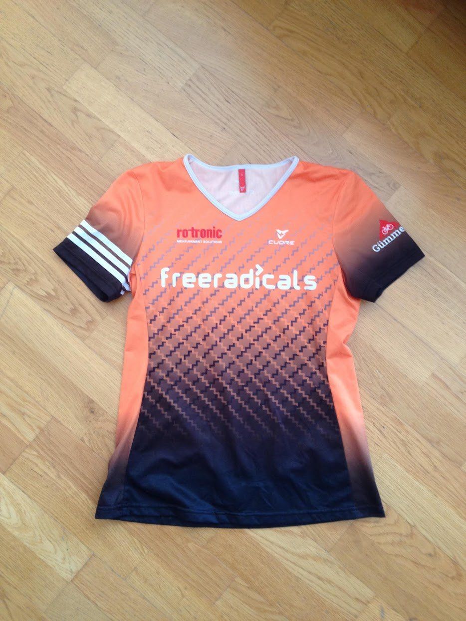 T-shirt: Sport Shirt – Usato da Dübendorf venduto da Fip05