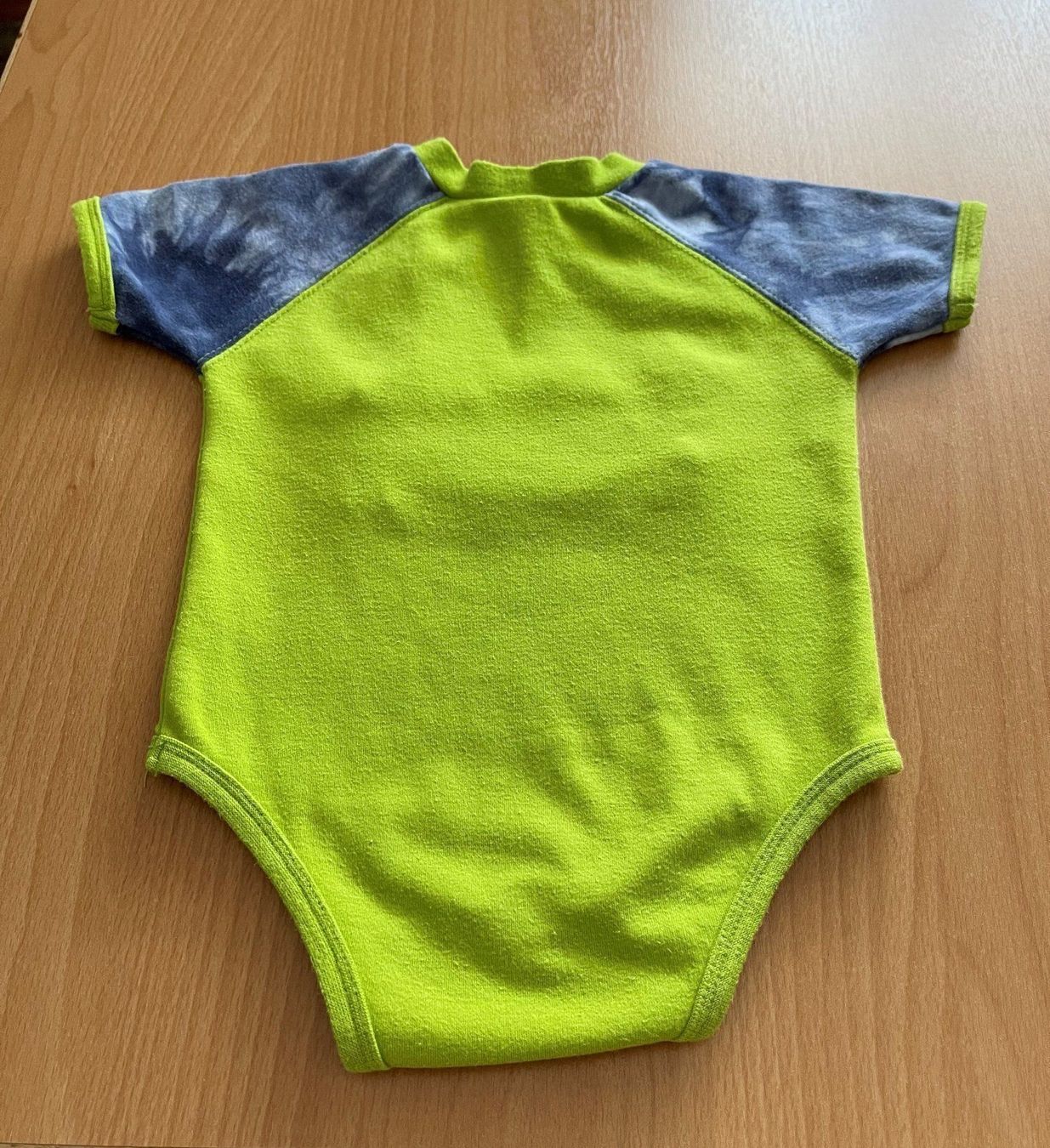 Sous-vêtements: Body kurzarm, grün – Neuf (Voir description) à Basel par Seifehuesli 1