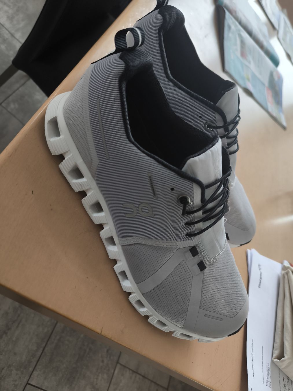 On Scarpe da uomo: On Schuhe – Nuovo (secondo la descrizione) da Tägerwilen venduto da nin_y777 1