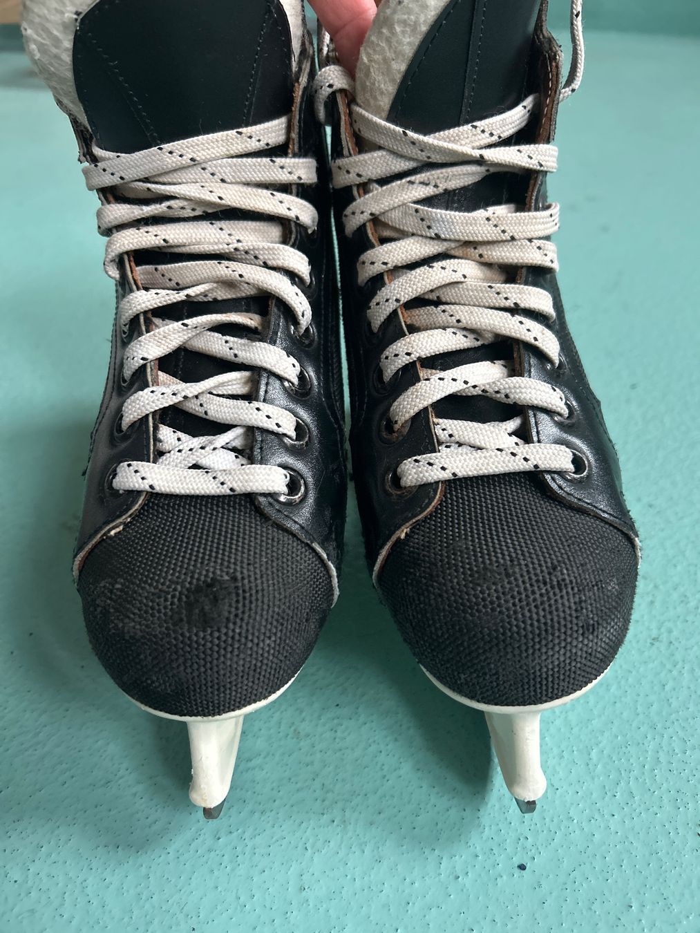 Pattini da ghiaccio: Schlittschuhe Gr 34 – Usato da Langenthal venduto da Otis8038 2