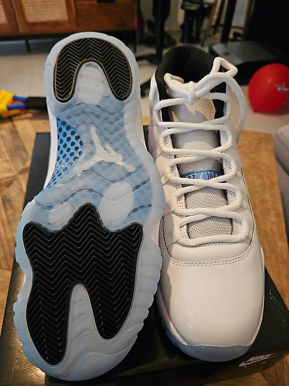 Scarpe da uomo: Jordan 11 Legend Blue 2024 US 10,5 – Usato da Oberentfelden venduto da pun_d7vt 2