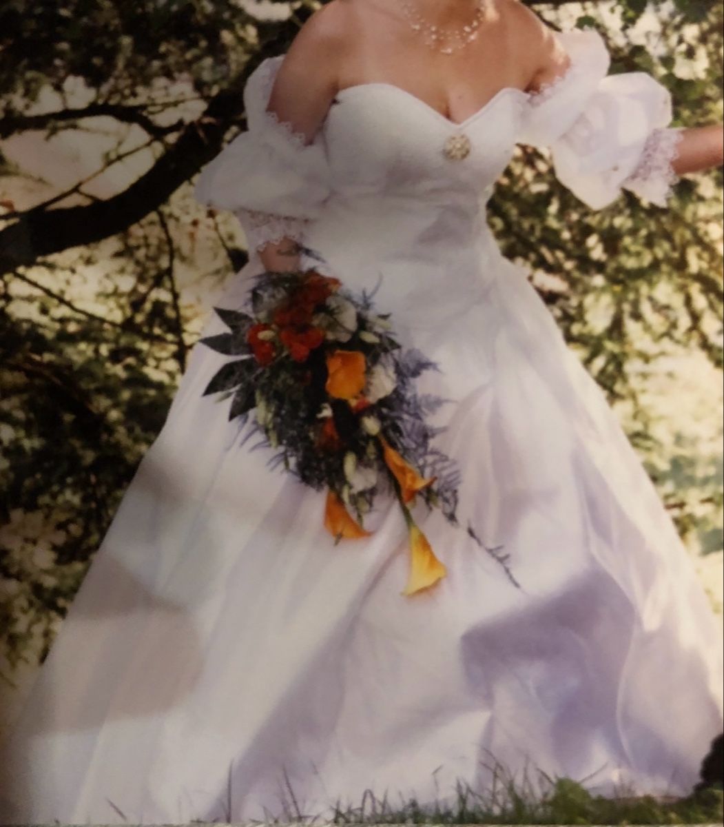 Vestiti: Robe de marié – Usato da Bouloz venduto da jackdavetpiller79 4