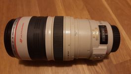 Canon EF 28-300mm F/3.5-5.6L IS USM