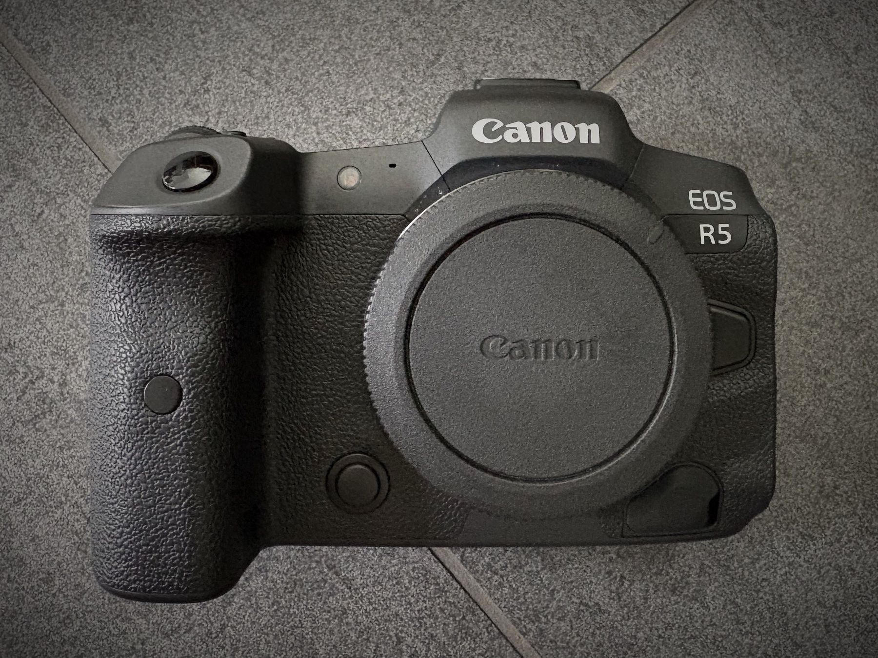 Canon Kamera: Canon EOS R5 - MIT RESTGARANTIE – Gebraucht aus Bottmingen von PAL_52