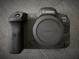 Canon EOS R5 - MIT RESTGARANTIE