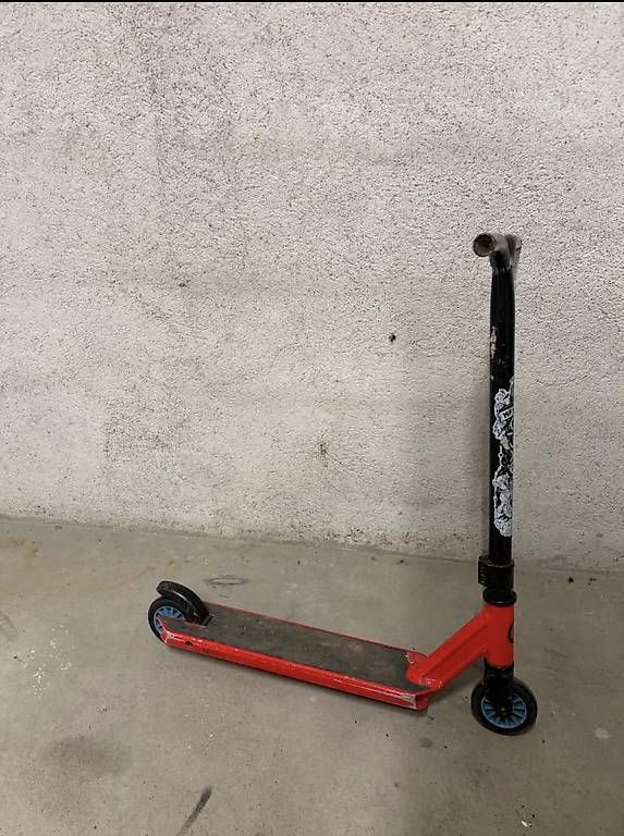 Kickboard: Trottinette freestyle – D'occasion à Yverdon-les-Bains par QJ13