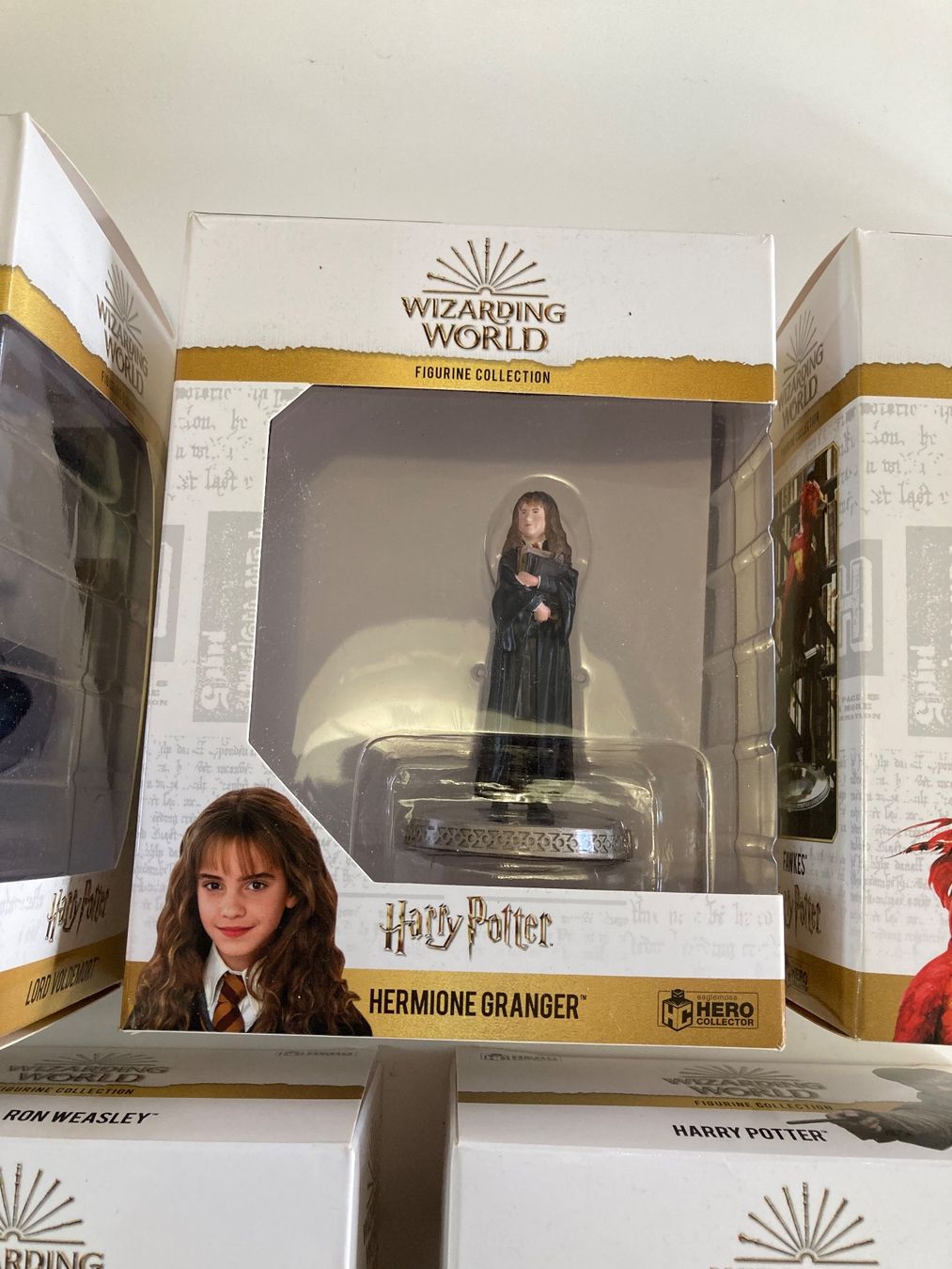 Statuette: Harry Potter Figurines Collection avec boîtes. – Usato da Bassecourt venduto da CALUMET-X 3