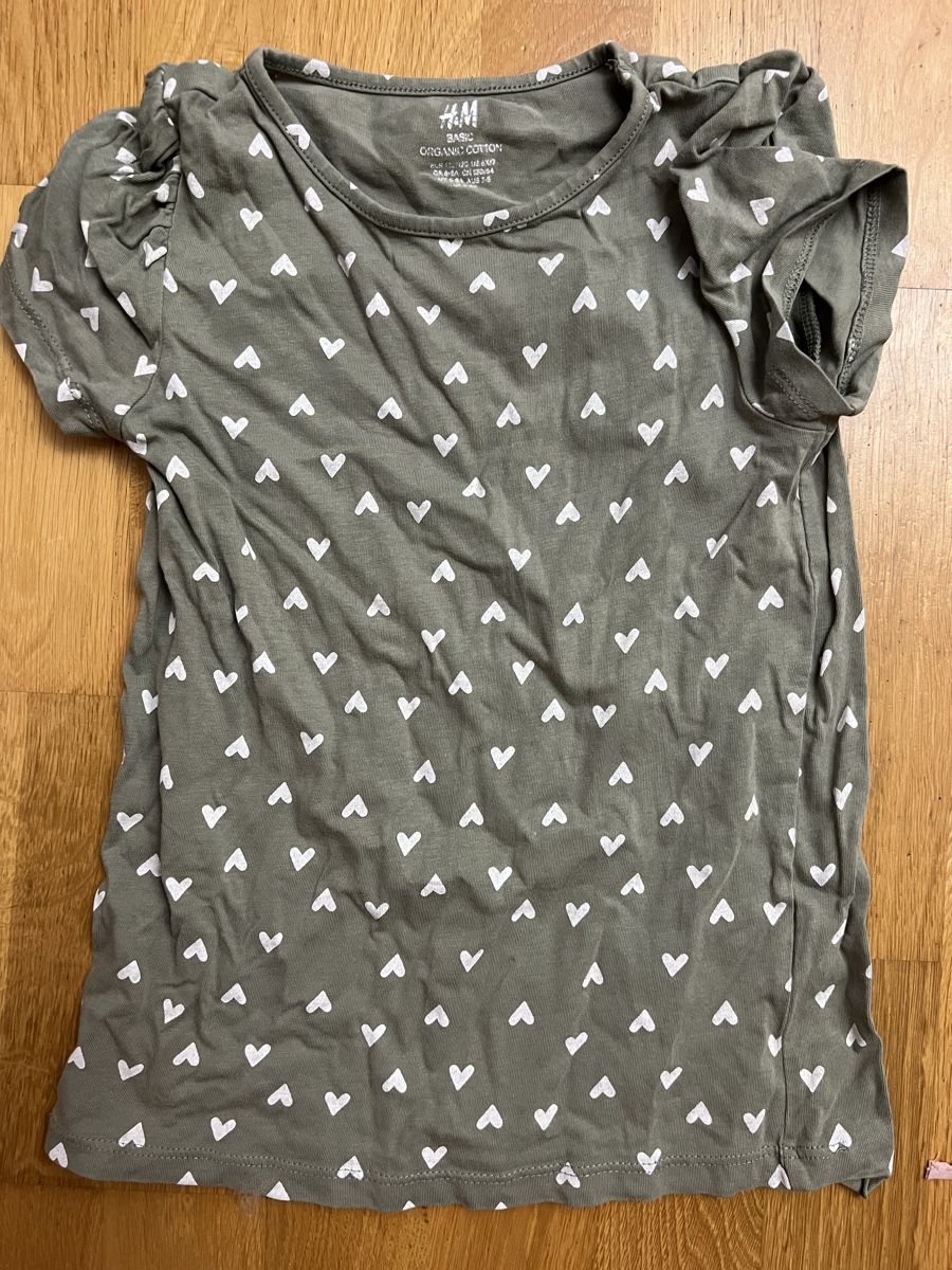 Blusen, T-Shirts & Tops: Shirt 104 – Gebraucht aus Meilen von gio_xlz7