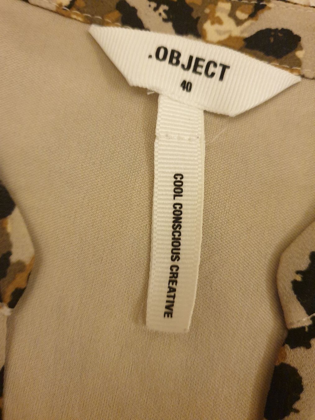 Vestiti: Robe légère, M, .Object léopard, polyester, excellent état – Usato da Neuchâtel venduto da Verenas12 2