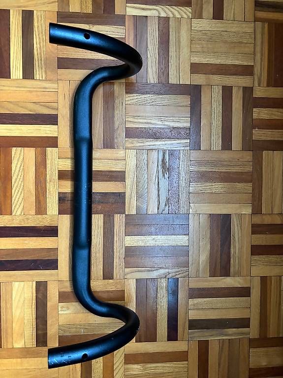 Specialized Pièces détachées: Guidon Specialized Shallow Bend AL 42mm – D'occasion à Neuchâtel par gol_nqf6 3
