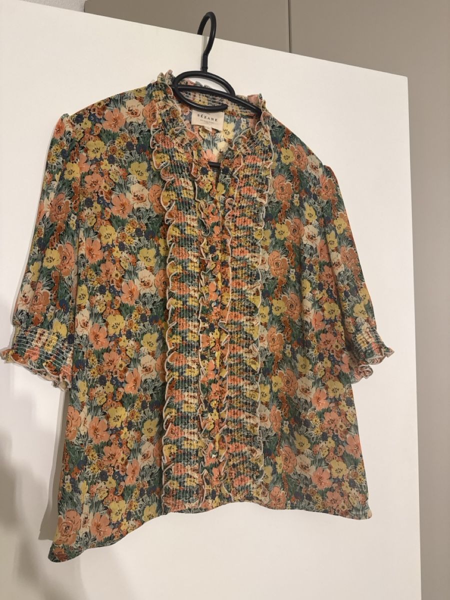 Sezane Tops: Sezane Top – Gebraucht aus Wettswil von lalinda85