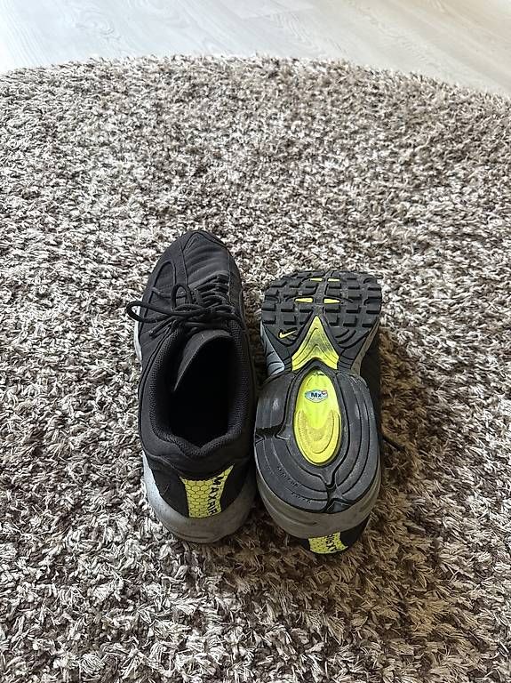 Chaussures hommes: Men's Nike Air Max Tailwind 4 SP Black Ripstop – D'occasion à Rorschacherberg par Markoe 1
