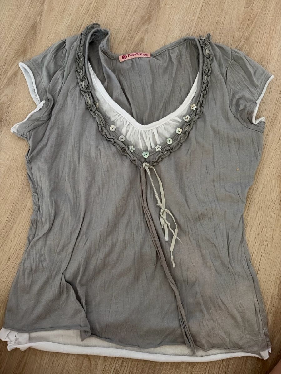 T-Shirts: Tshirt – Gebraucht aus Rütihof von liv_k2bp
