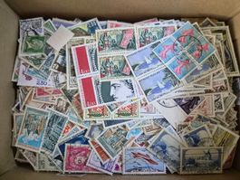 Énorme lot de divers timbres français anciens