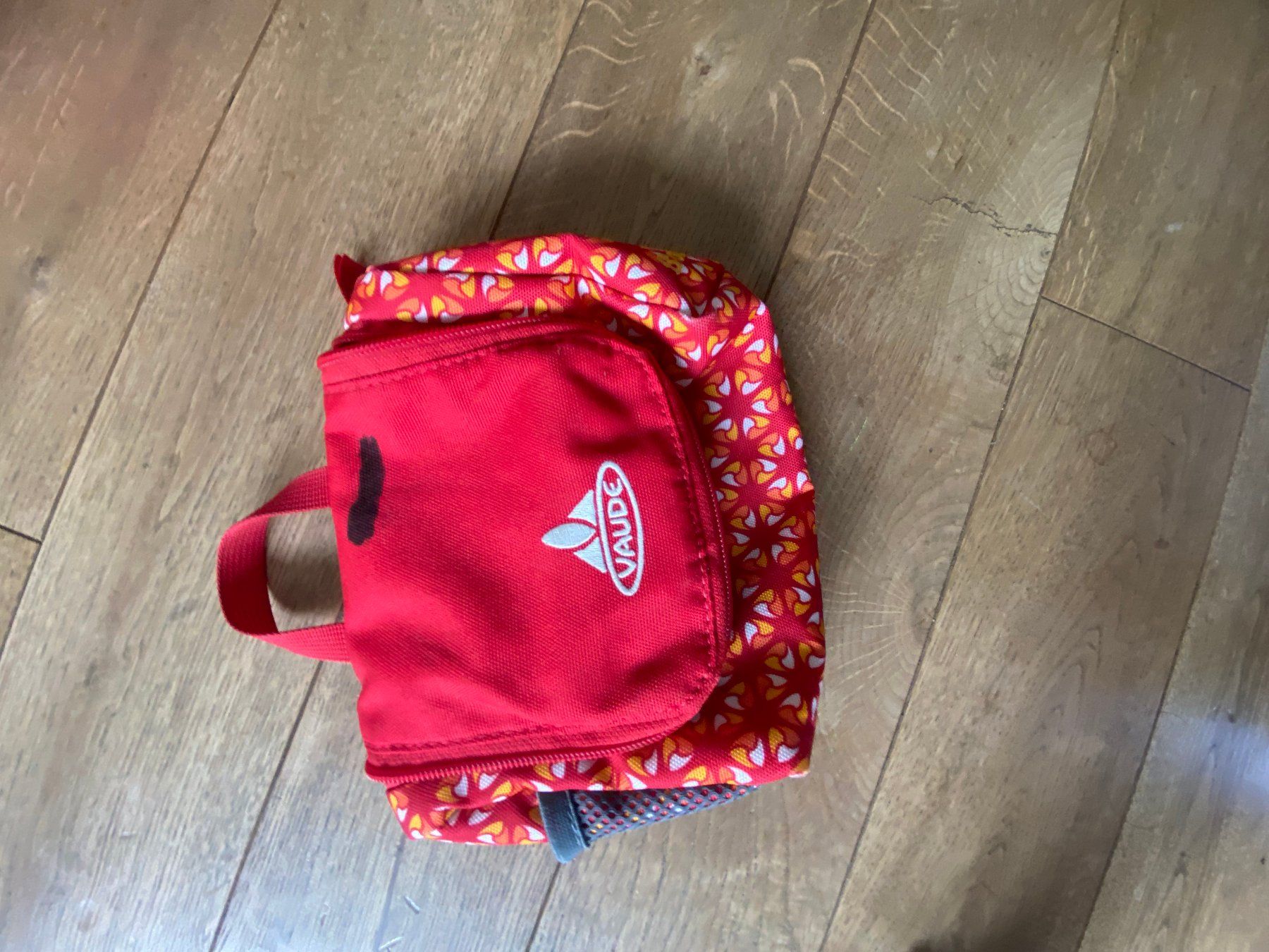 Valigie: Kinderrollkoffer mit Necessaire – Usato da Windisch venduto da Salat8 3