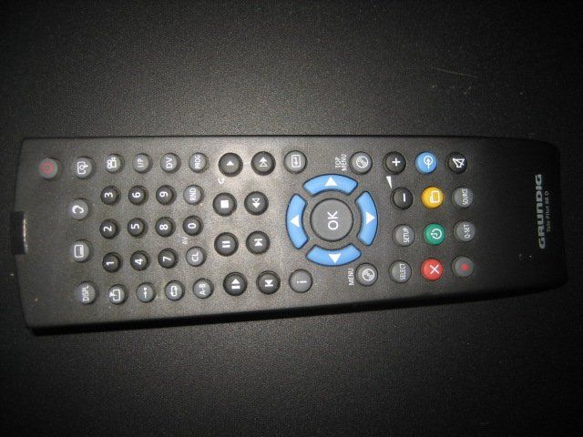 Alle DVDs: Grundig DVD Recorder HDD – Gebraucht aus Winterthur von pf02 7