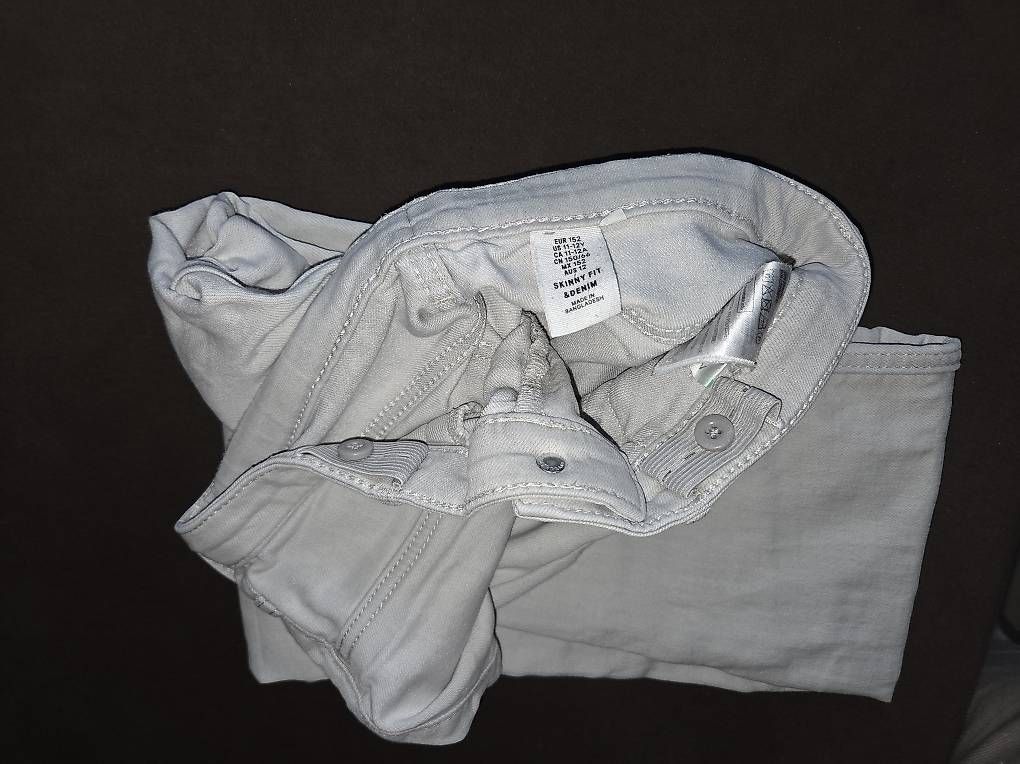 Pantaloni: Diverse Hosen Gr. 152 – Usato da Brügg BE venduto da Delfin79 1