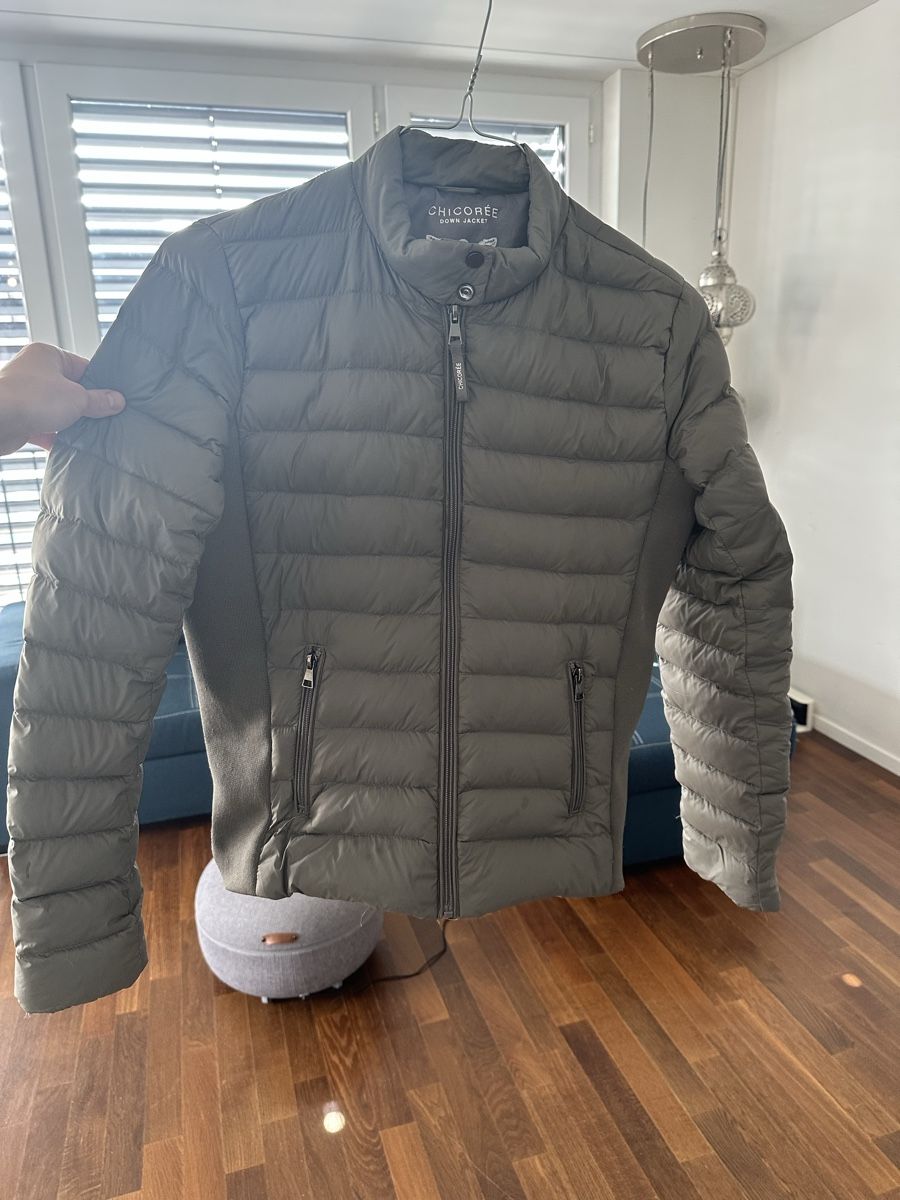 Giacche: Damen Daunenjacke Gr. L – Usato da Dietikon venduto da mike.thorton
