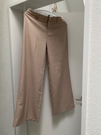 Damenhose beige NEU