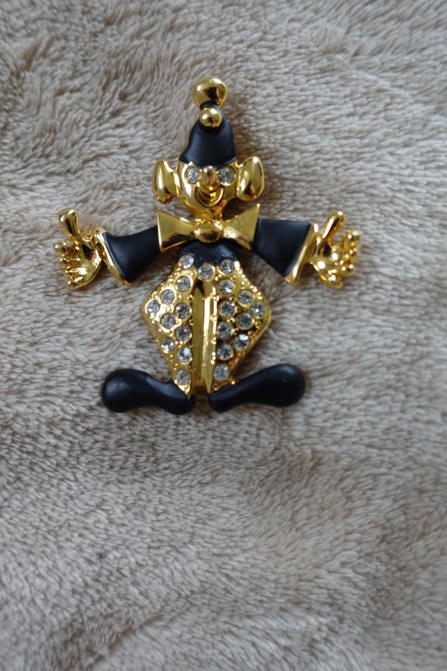 Broches & Aiguilles: 1 schöne Brosche – D'occasion à rorschach par Babsi64