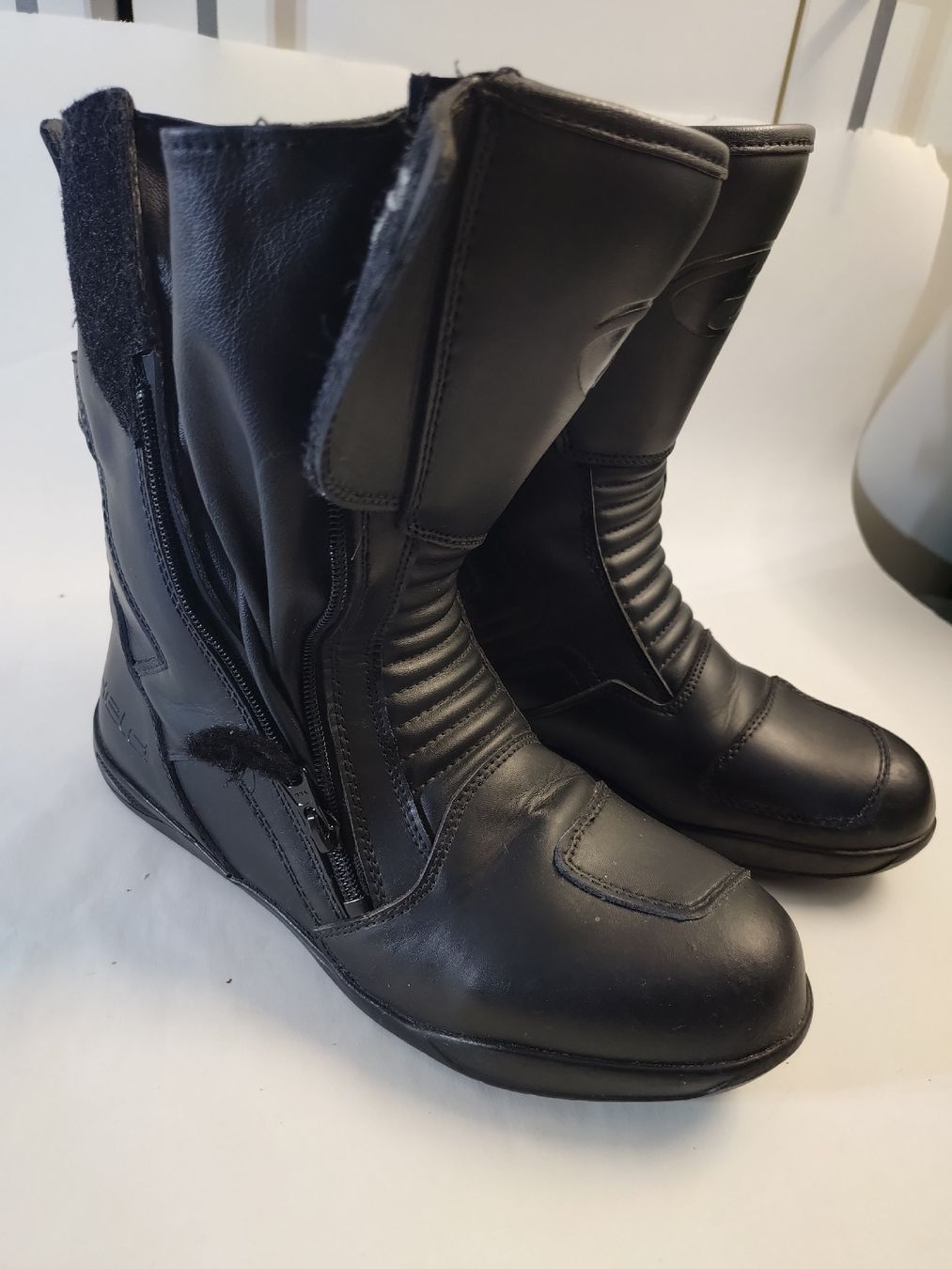 Chaussures hommes: Motorrad Stiefel Gr 45 – D'occasion à Goldach par Fuchour 1